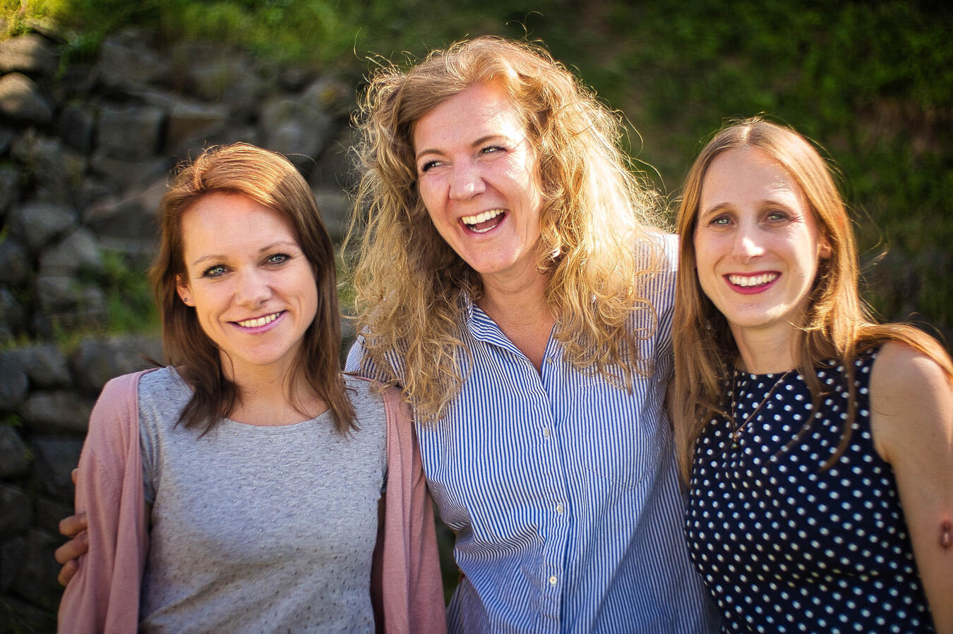 Rebekka Jost, Emma Meer, Alma Ramsden